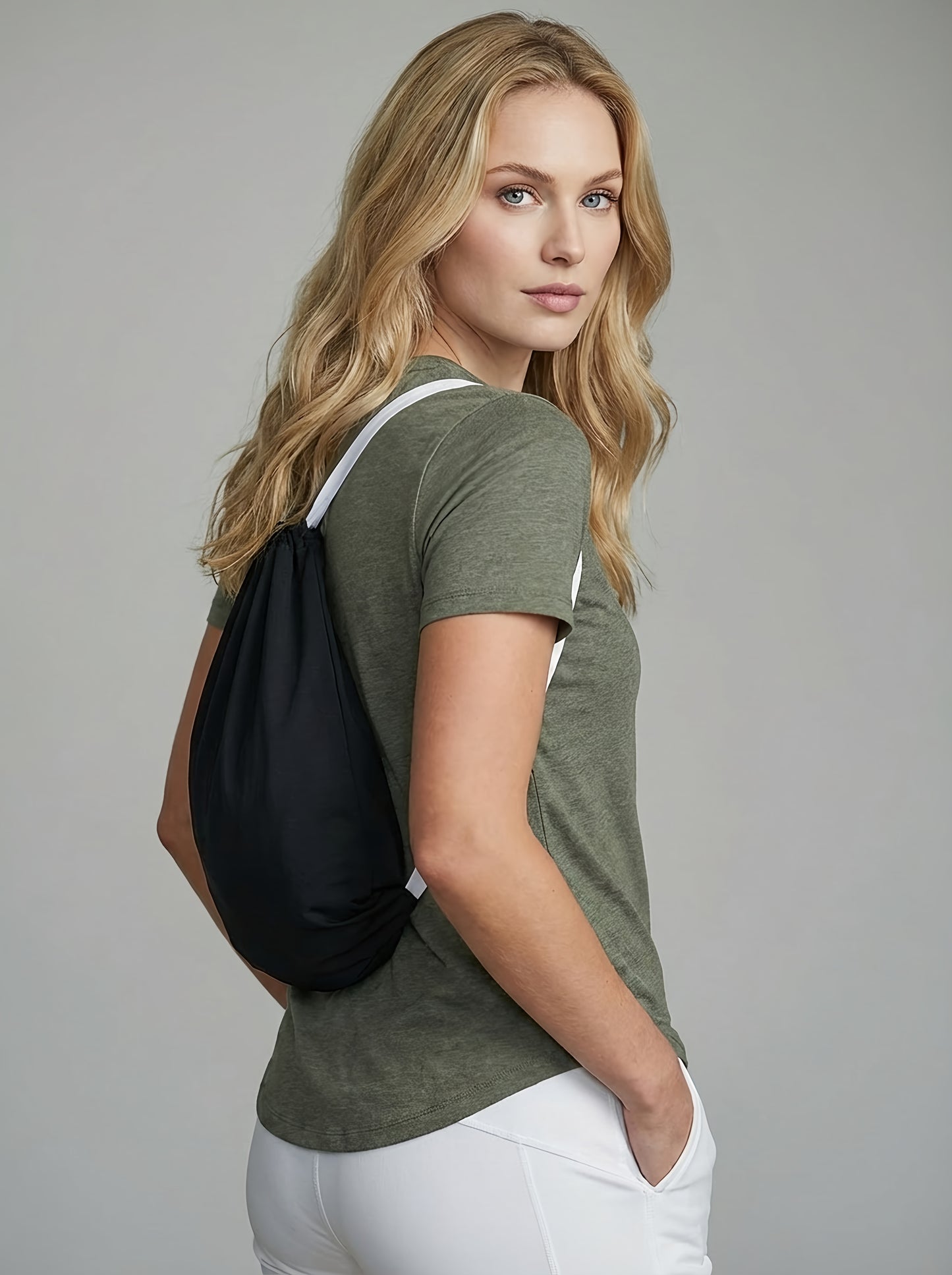 Hero Lite Hoodie Black